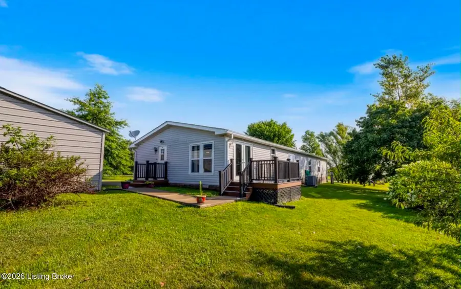 18 Meadowlark Ct, Bedford, KY 40006 - #3