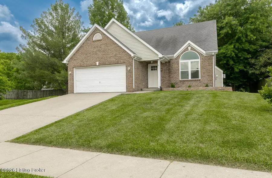 49 N Country Dr, Shelbyville, KY 40065 - #3