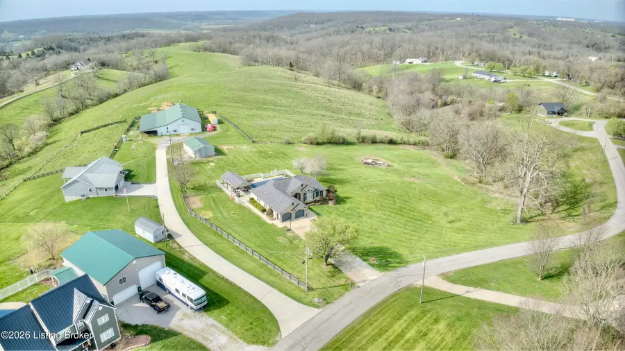 715 Heritage Dr, Sparta, KY 41086 - #2