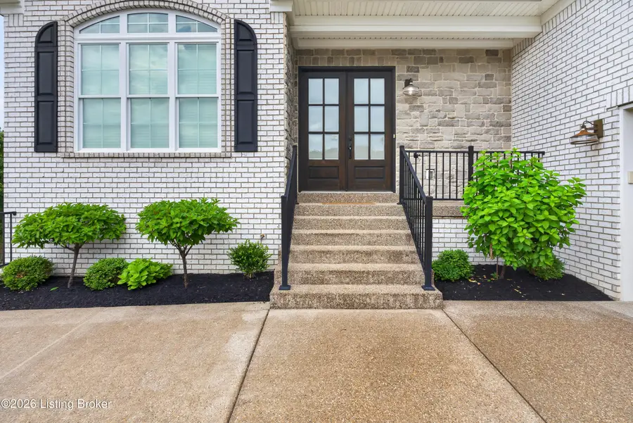 6613 Nightingale Bluff Ln, Louisville, KY 40241 - #2