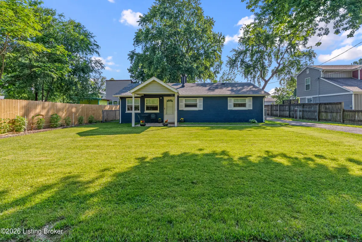 4405 Breitenstein Ave, Louisville, KY 40213 - #1