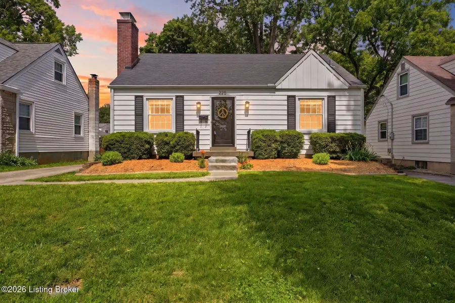 225 Monohan Dr, Louisville, KY 40207 - #2