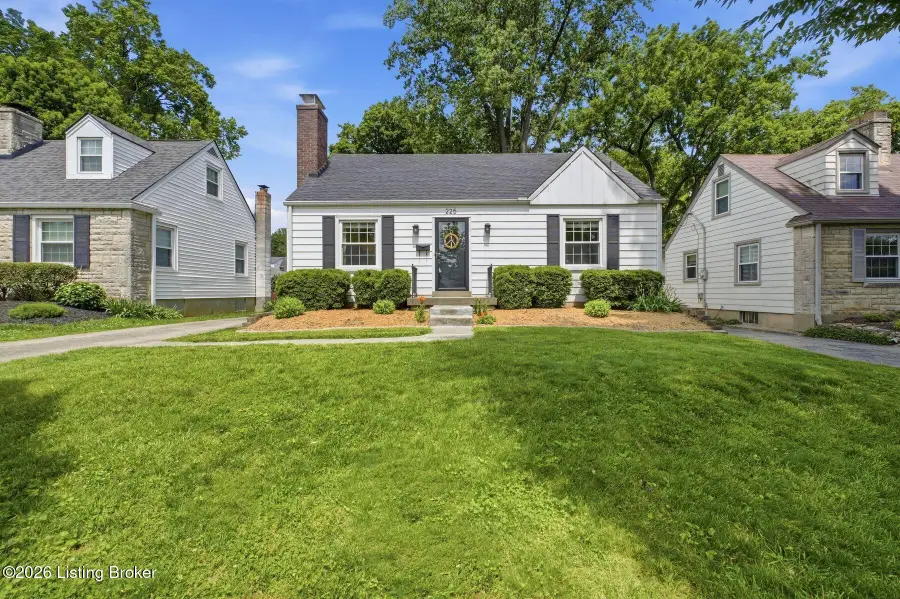 225 Monohan Dr, Louisville, KY 40207 - #3