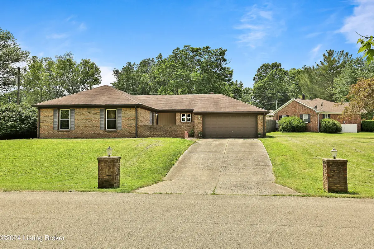 197 Longview Dr, Shelbyville, KY 40065 - #1