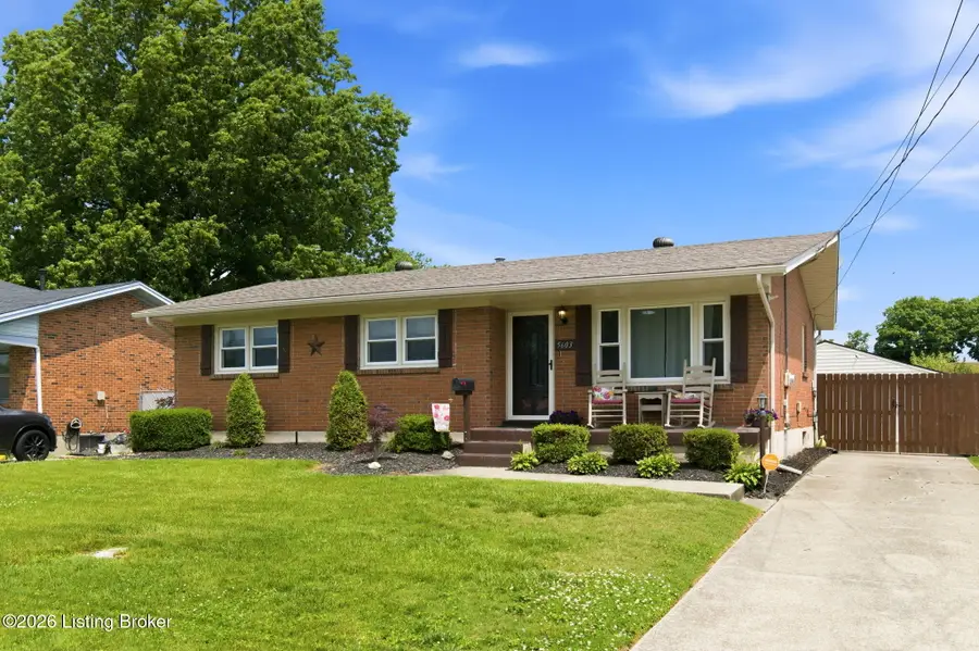 5603 Barksdale Dr, Louisville, KY 40258 - #2