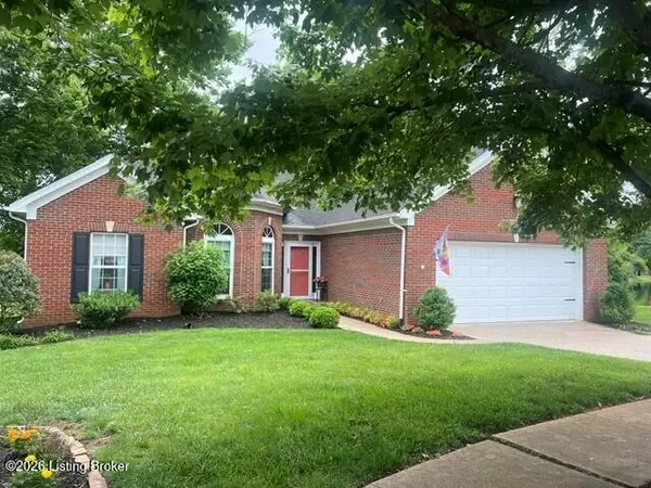 1408 Wellington Club Ct, Louisville, KY 40245