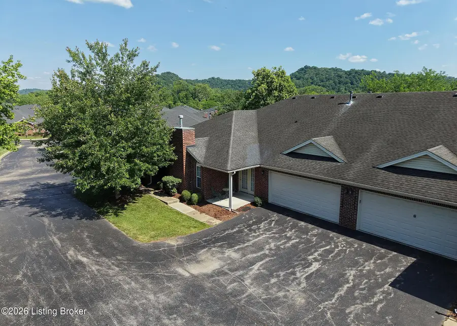 11309 Ridge Lake Dr, Louisville, KY 40272 - #3