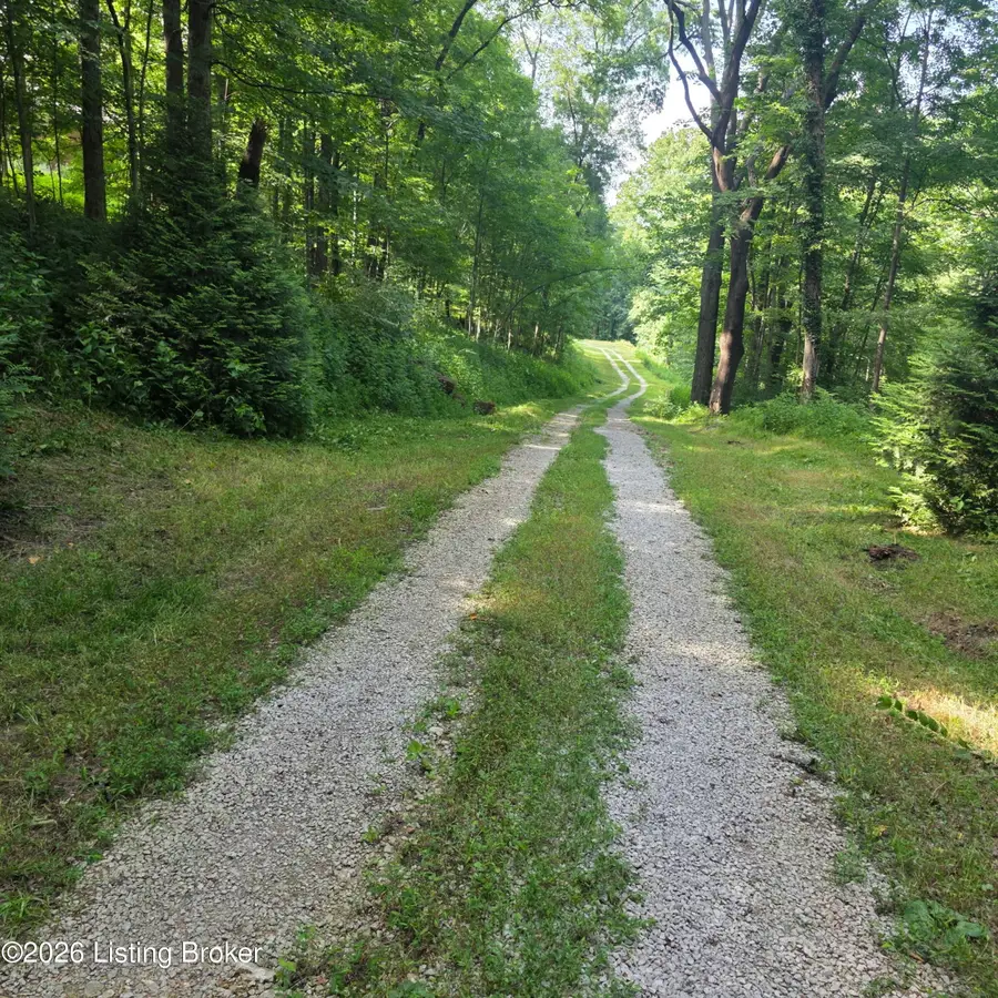 7909 Barbour Manor Dr, Louisville, KY 40241 - #3