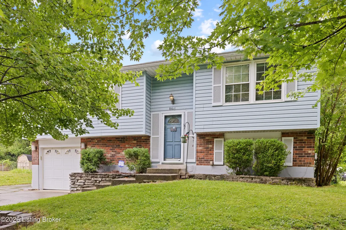 8611 Bost Ln, Louisville, KY 40219 - #1