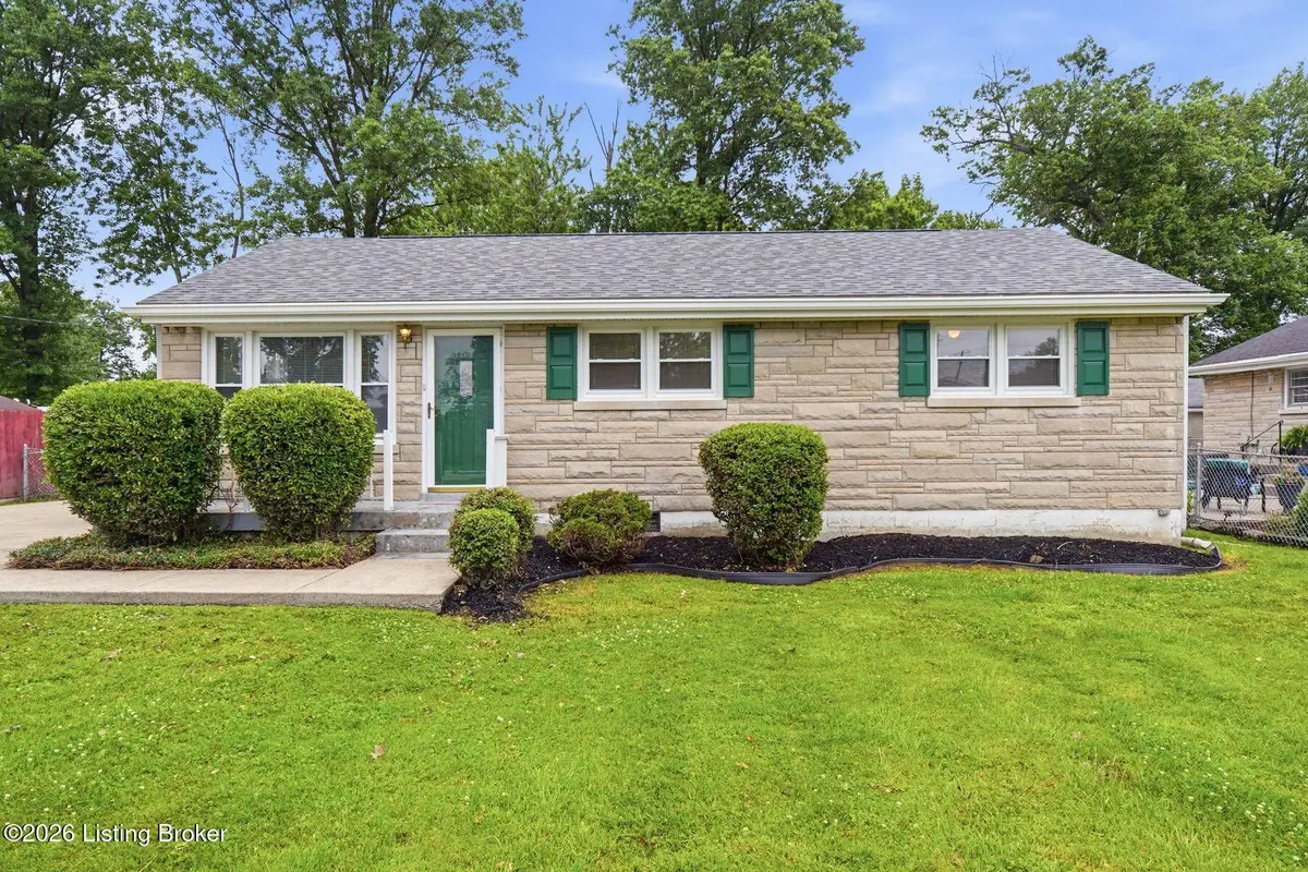 5425 Sunset Dr, Louisville, KY 40219 - #1