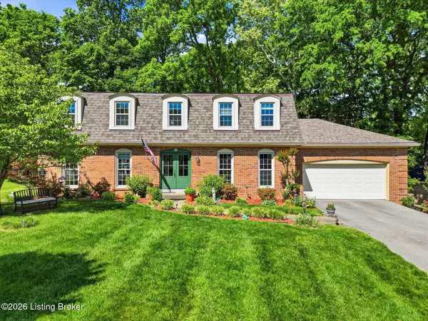 7701 Circle Crest Rd, Louisville, KY 40241