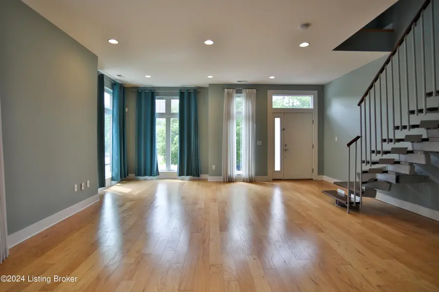 415 Hancock Green Pl #101-201, Louisville, KY 40202 - #3