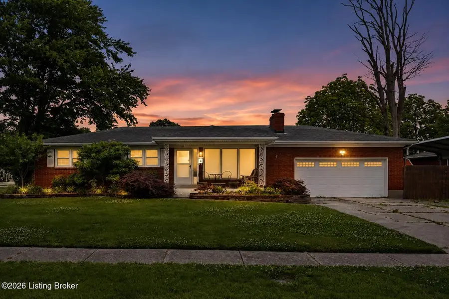 5711 Omega St, Louisville, KY 40258 - #2