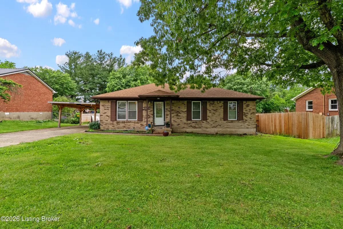 202 Clore Ave, La Grange, KY 40031 - #1