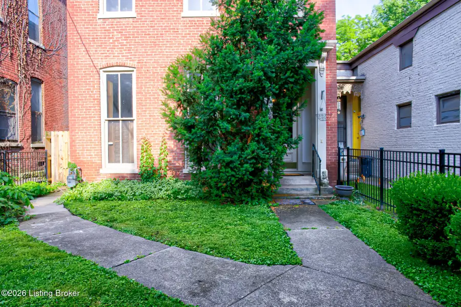 1154 S Brook St, Louisville, KY 40203 - #3