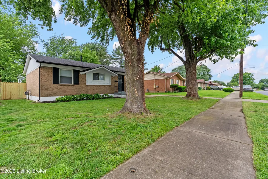 3506 Colmar Dr, Louisville, KY 40211 - #3