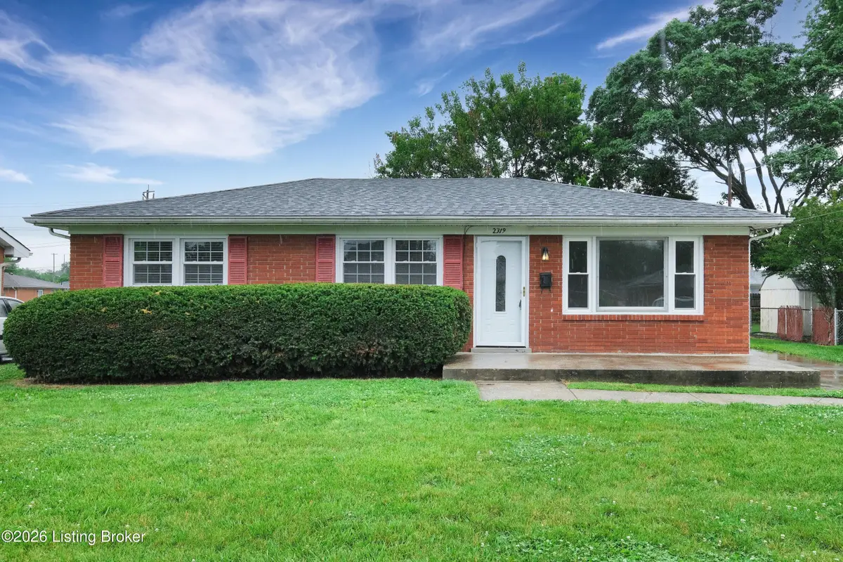2319 Ecton Ln, Louisville, KY 40216 - #1