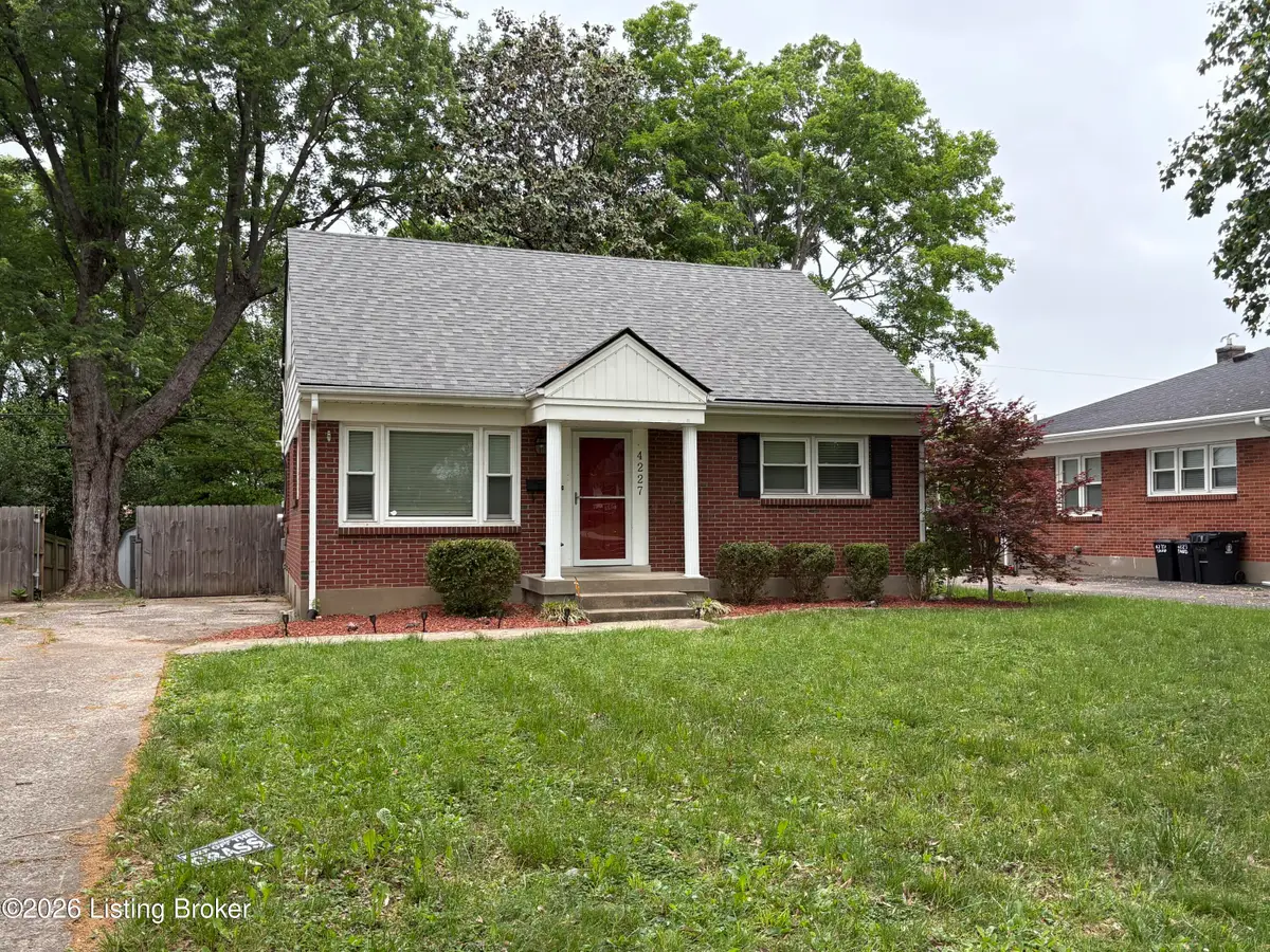 4227 Hillbrook Dr, Louisville, KY 40220 - #1