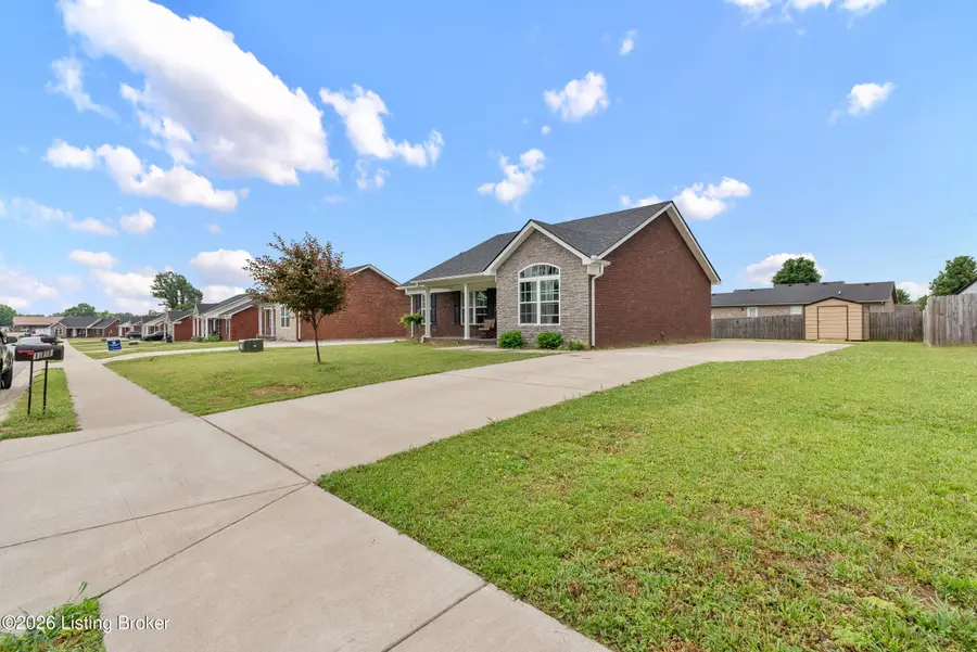 111 Shallow Springs Ct, Bardstown, KY 40004 - #3