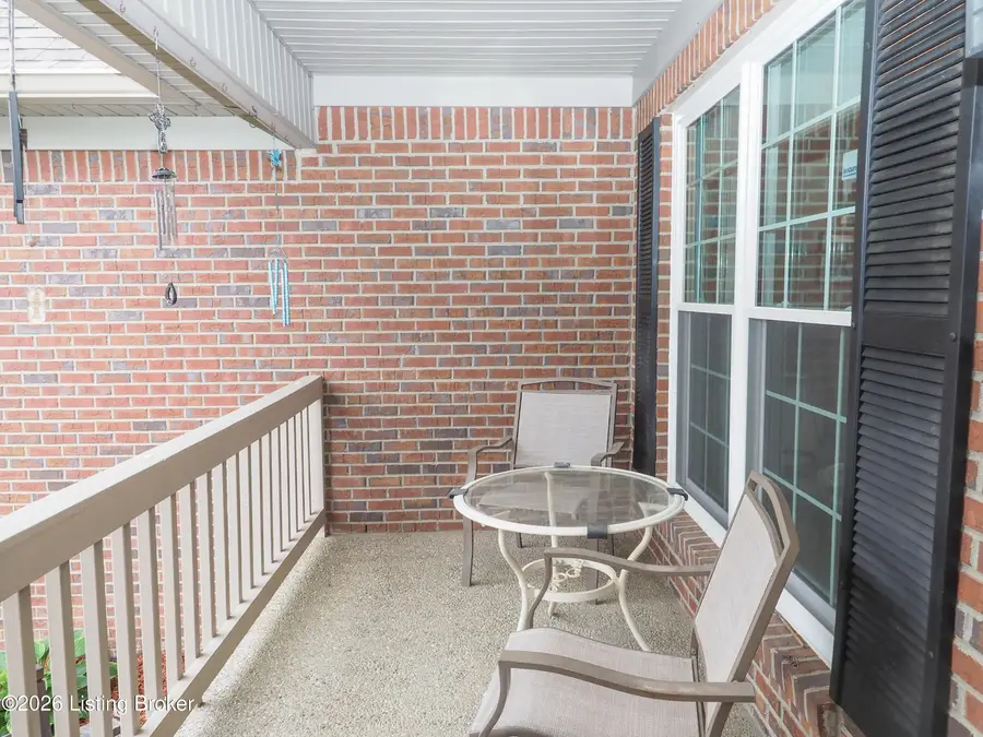 2236 Sunrise Cir, Shelbyville, KY 40065 - #2