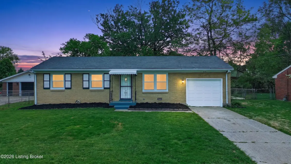 11214 Deering Rd, Louisville, KY 40272 - #1