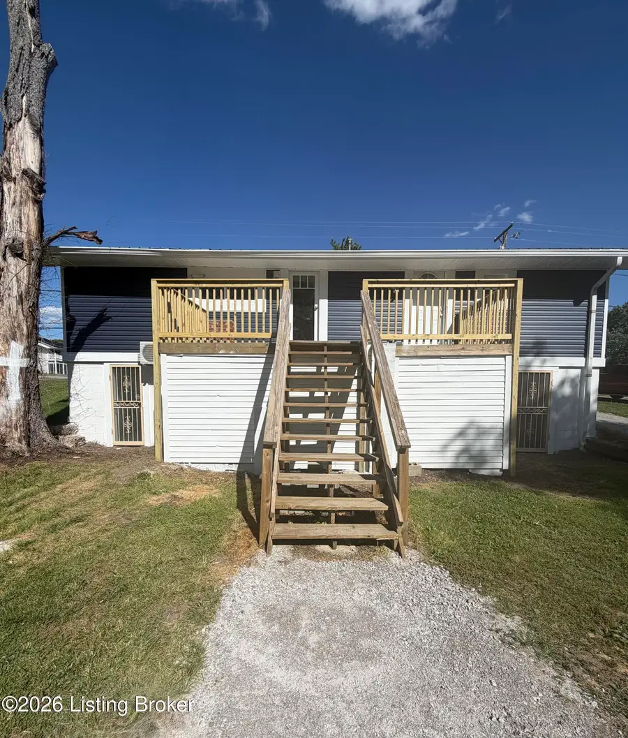 437 Main St, Pleasureville, KY 40057 - #3