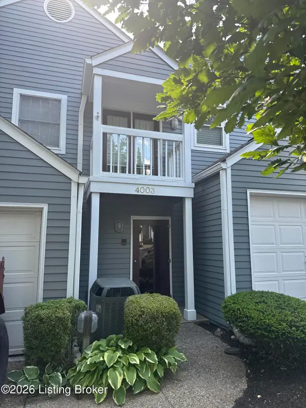 4003 Harrods Landing Dr, Prospect, KY 40059