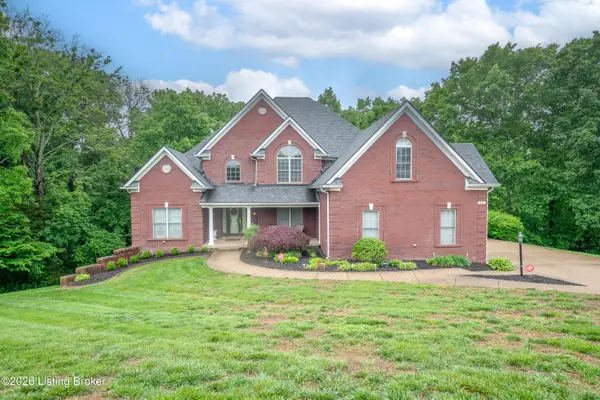 174 Oak Park Ct, Mt Washington, KY 40047