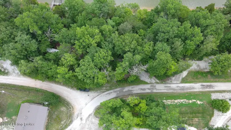 3 S Lakeside Dr, Leitchfield, KY 42754 - #3