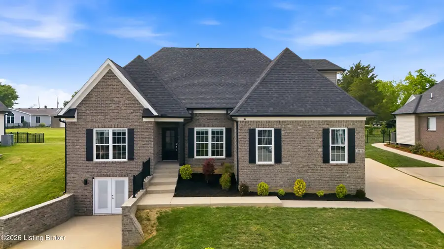 12614 Valley Pine Dr, Louisville, KY 40299 - #2