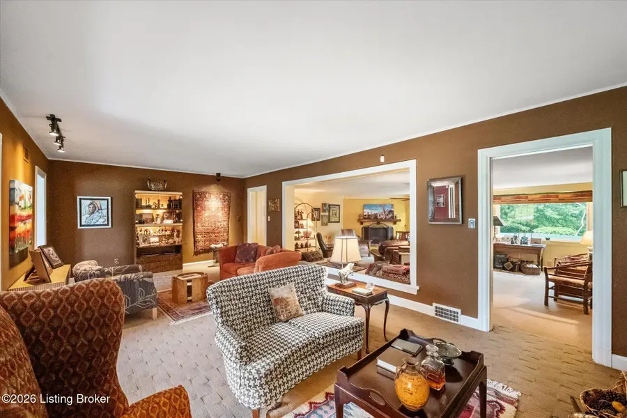 3004 Colonial Hill Rd, Louisville, KY 40205 - #3