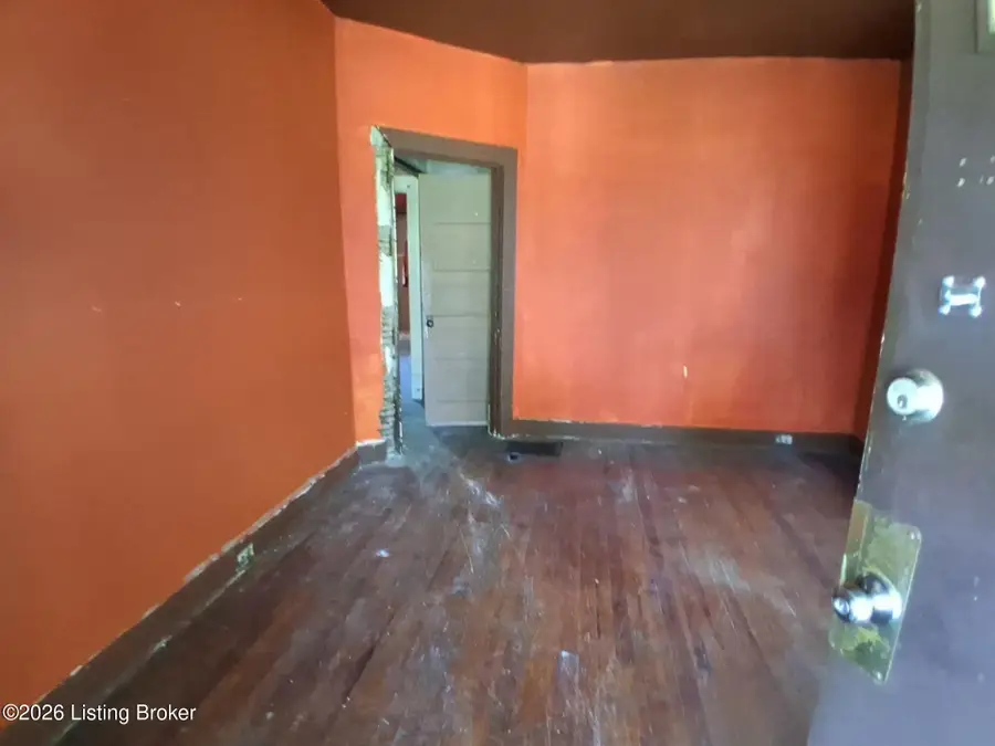 4225 Vermont Ave, Louisville, KY 40211 - #3