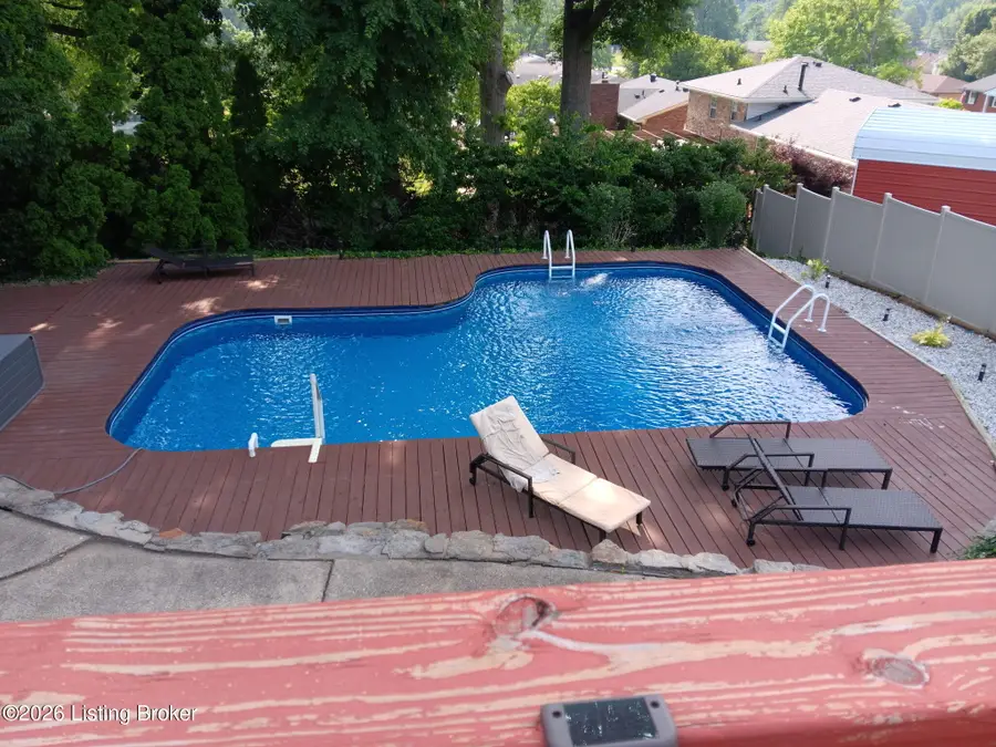 5913 Leon Way, Louisville, KY 40214 - #3