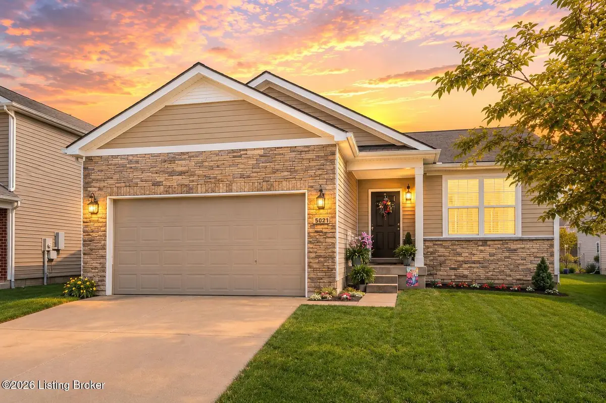 5021 Tealwood Dr, Shelbyville, KY 40065 - #1