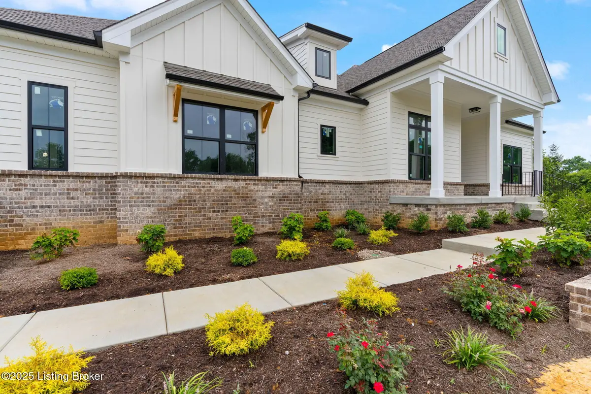 3015 Heather Green Blvd, La Grange, KY 40031 - #1