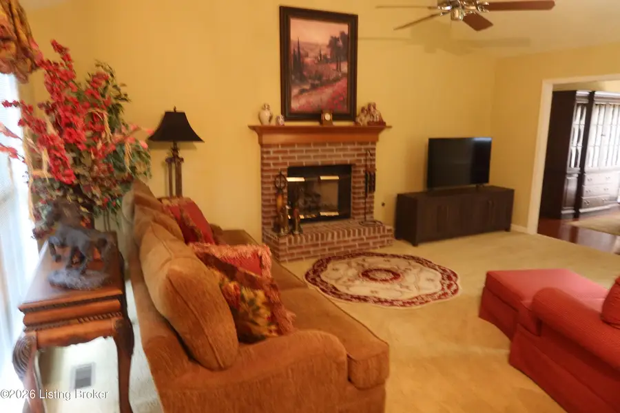 8913 Harmony Place Ct, Louisville, KY 40242 - #3