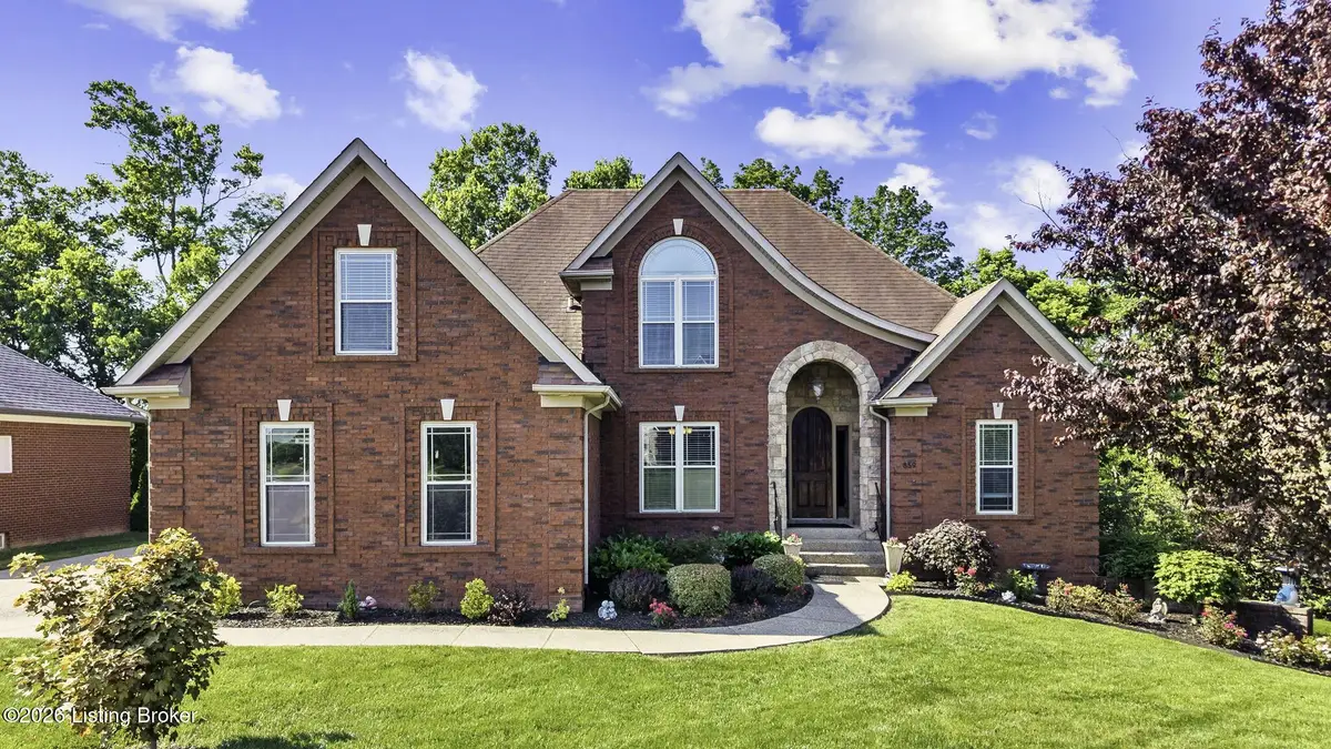 859 Abingdon Ln, Shelbyville, KY 40065 - #1