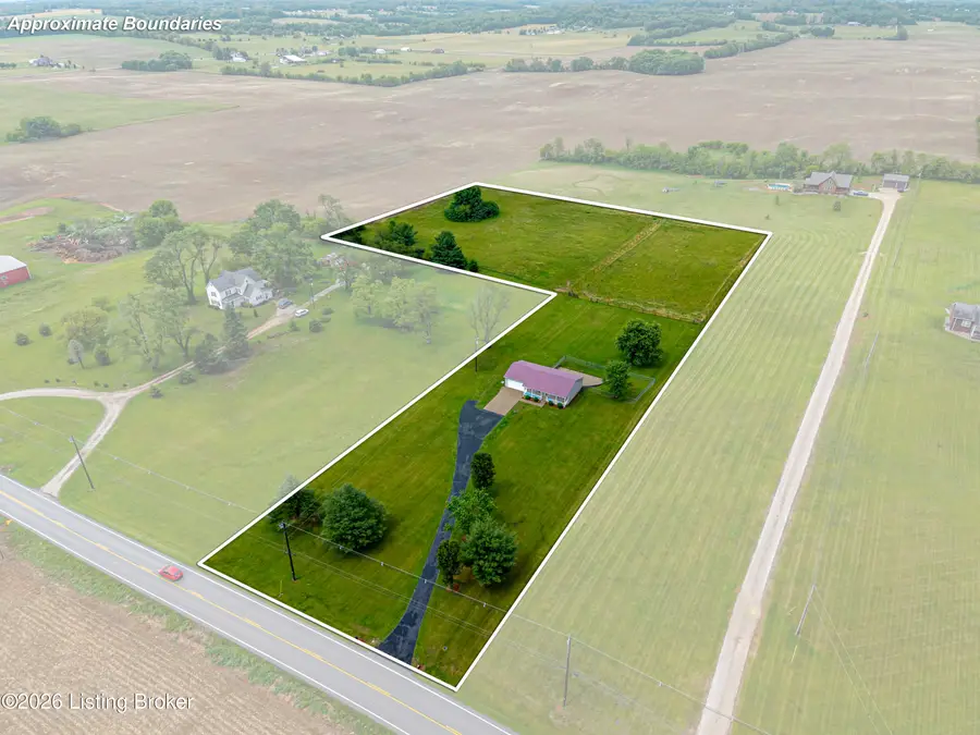 3570 Old Elizabethtown Rd, Hodgenville, KY 42748 - #3