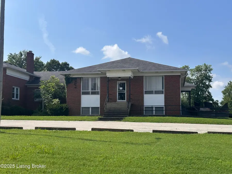 9801 Cooper Church Dr, Louisville, KY 40229 - #2