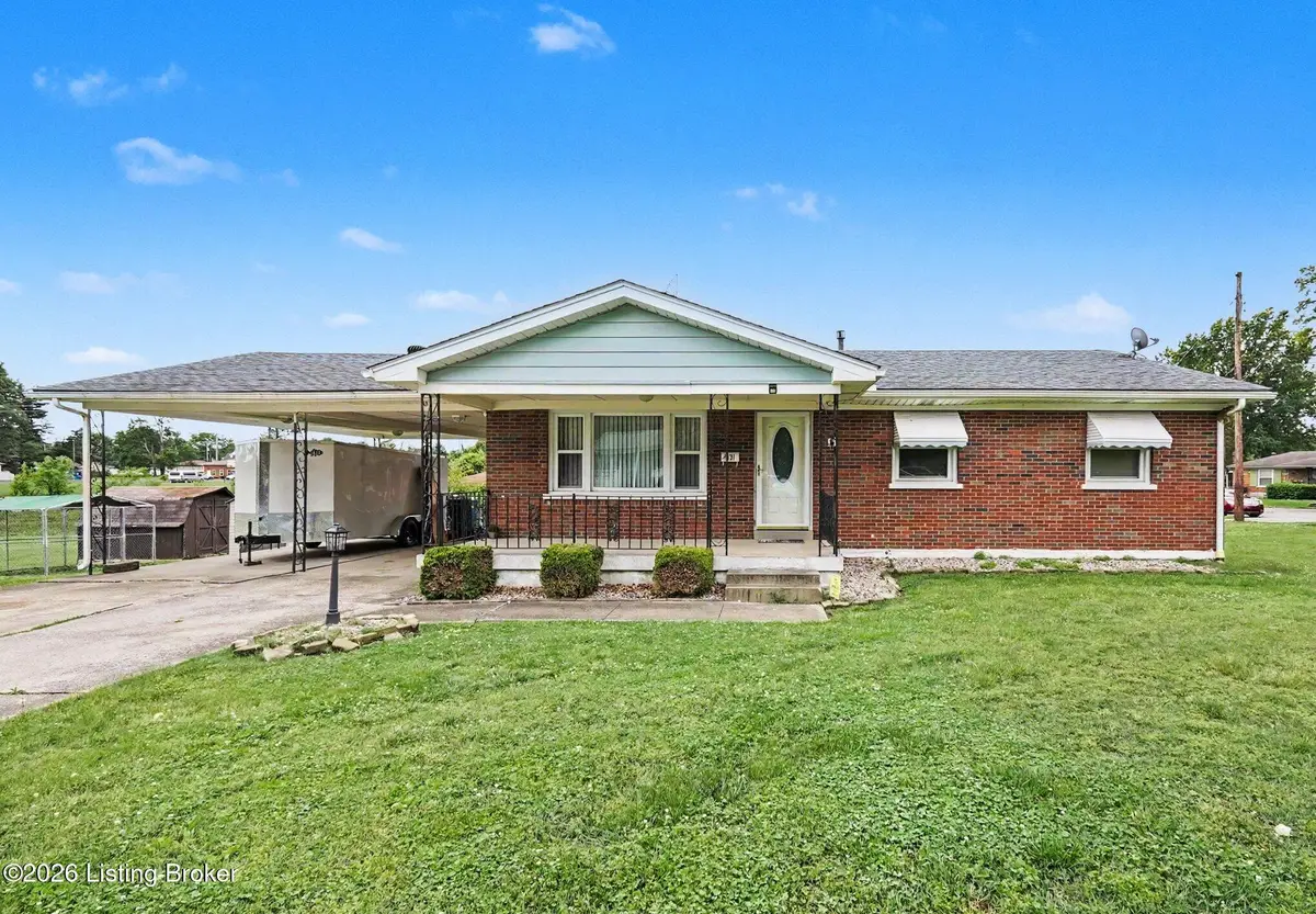4631 Idle Hour Dr, Louisville, KY 40216 - #1