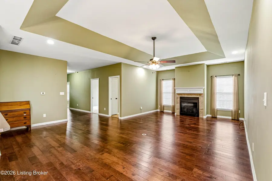 121 Twin Brook Ct, Shelbyville, KY 40065 - #3