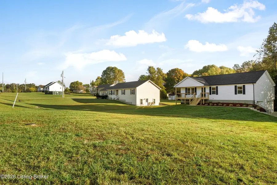 1492 S Logsdon Pkwy, Radcliff, KY 40160 - #2