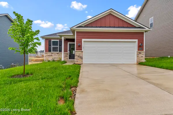 16813 Aiken Rdg Cir, Louisville, KY 40245