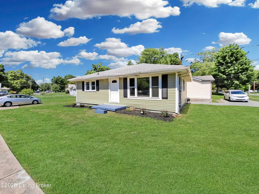 5011 Graston Ave, Louisville, KY 40216 - #2