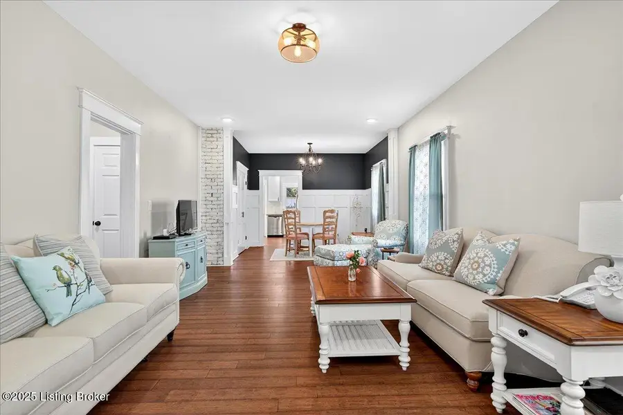 218 Cornell Pl, Louisville, KY 40207 - #2