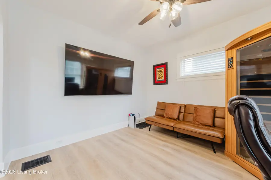 2344 Lansdowne Ave, Louisville, KY 40217 - #2