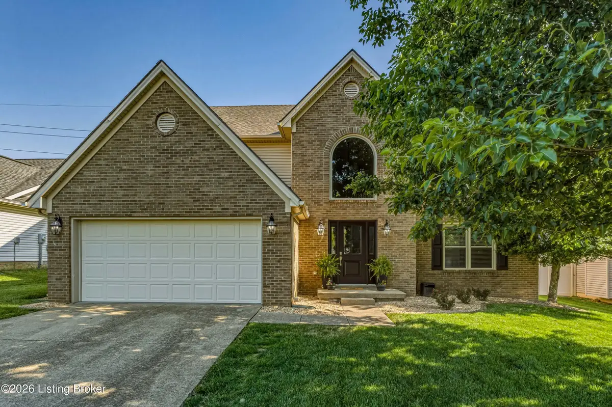 8305 Adams Run Rd, Louisville, KY 40228 - #1