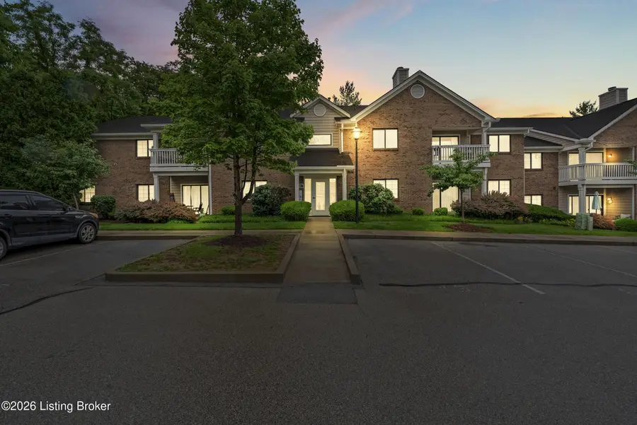 421 Creason Ct #207, Louisville, KY 40223 - #2