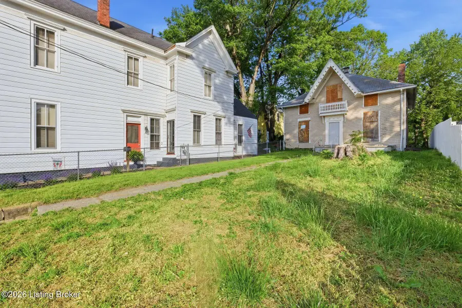 1613 Dewey St, New Albany, IN 47150 - #2