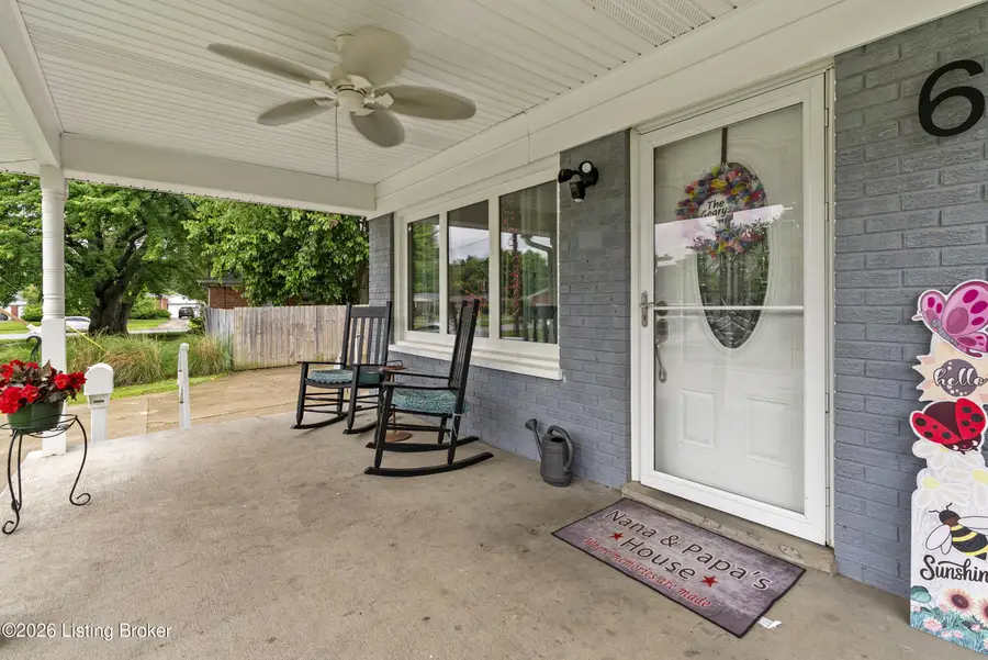 6304 Nigel Dr, Louisville, KY 40216 - #3